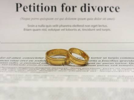 VA divorce lawyer